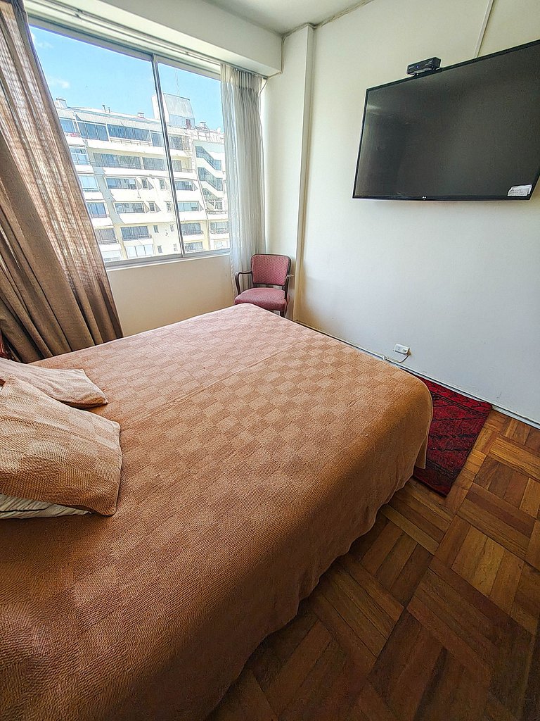 Peru Av. steps from the beach  2BR near the Casino