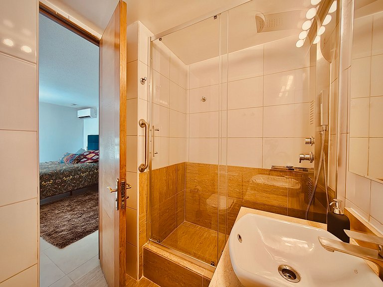 Private Terrace 6 people/2BA in Providencia, metro