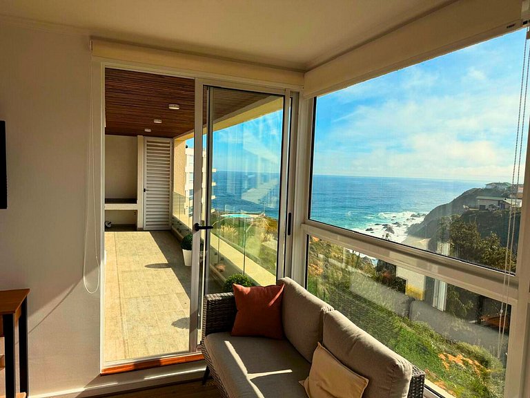 Sophisticated Serenity of Yeco Apartment